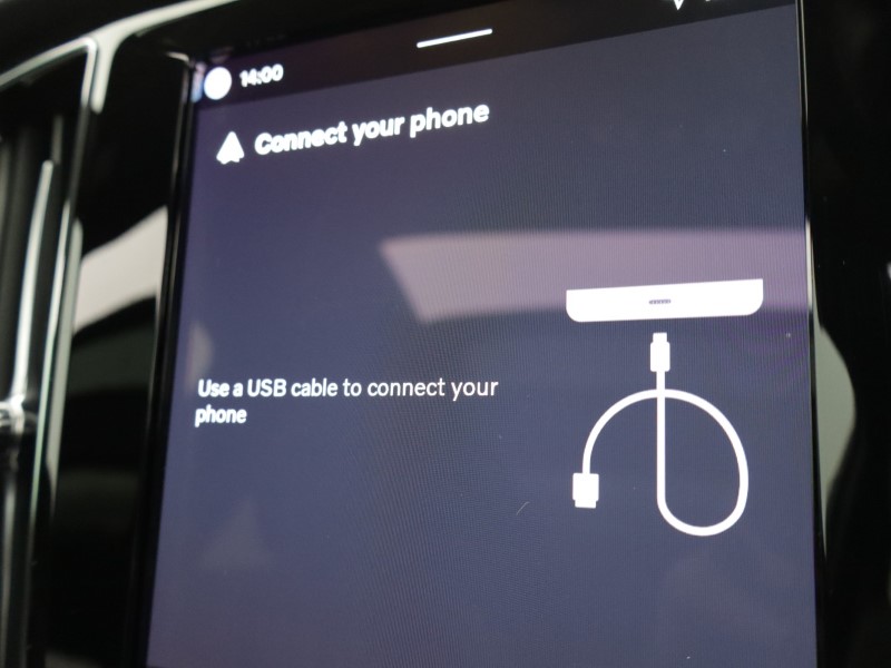 2025 (75) VOLVO V60 2.0 B4P Ultra Dark 5dr Auto *VAT QUALIFYING* 5329307