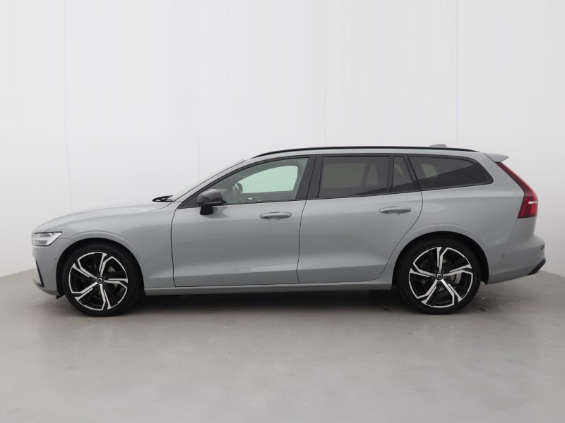 2025 (75) VOLVO V60 2.0 B4P Ultra Dark 5dr Auto *VAT QUALIFYING* 5329253