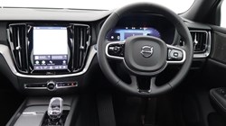 2025 (75) VOLVO V60 2.0 B4P Ultra Dark 5dr Auto *VAT QUALIFYING* 5329296