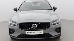 2025 (75) VOLVO V60 2.0 B4P Ultra Dark 5dr Auto *VAT QUALIFYING* 5329250