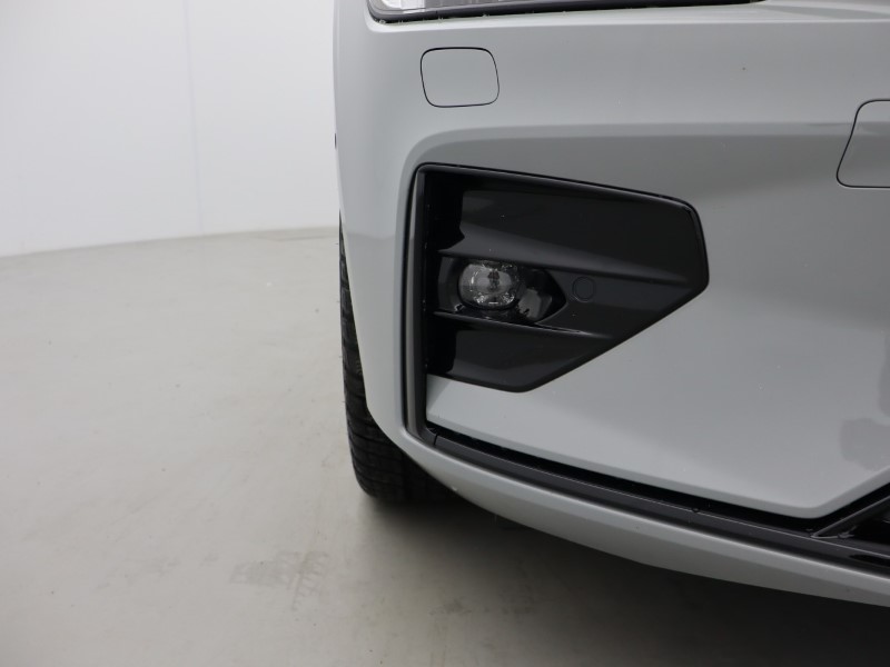 2025 (75) VOLVO V60 2.0 B4P Ultra Dark 5dr Auto *VAT QUALIFYING* 5329262