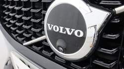 2025 (75) VOLVO V60 2.0 B4P Ultra Dark 5dr Auto *VAT QUALIFYING* 5329260