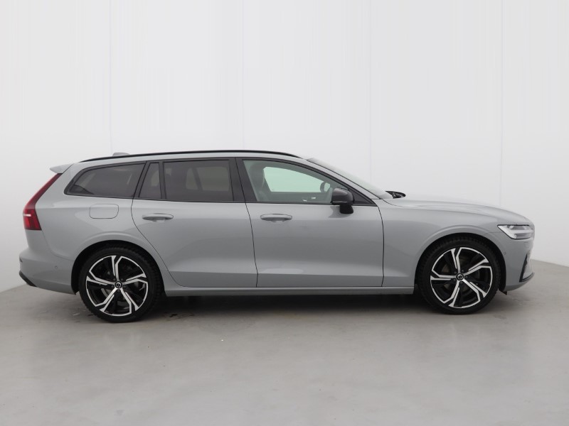 2025 (75) VOLVO V60 2.0 B4P Ultra Dark 5dr Auto *VAT QUALIFYING* 5329254
