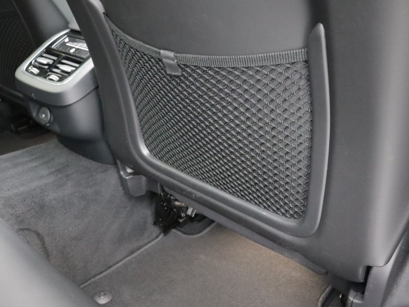 2025 (75) VOLVO V60 2.0 B4P Ultra Dark 5dr Auto *VAT QUALIFYING* 5329294