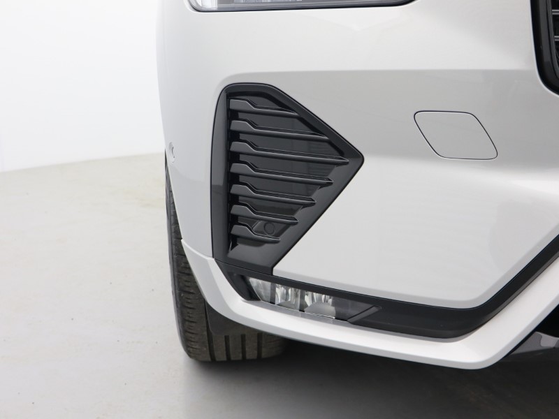 2023 (73) VOLVO XC60 2.0 B4D Plus Dark 5dr AWD Geartronic 4795713