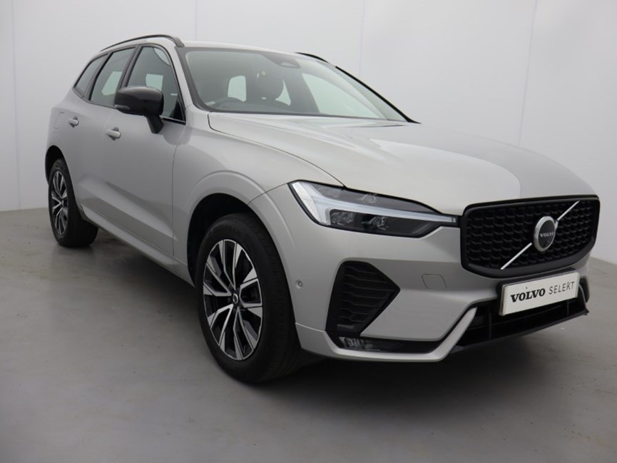 2023 (73) VOLVO XC60 2.0 B4D Plus Dark 5dr AWD Geartronic