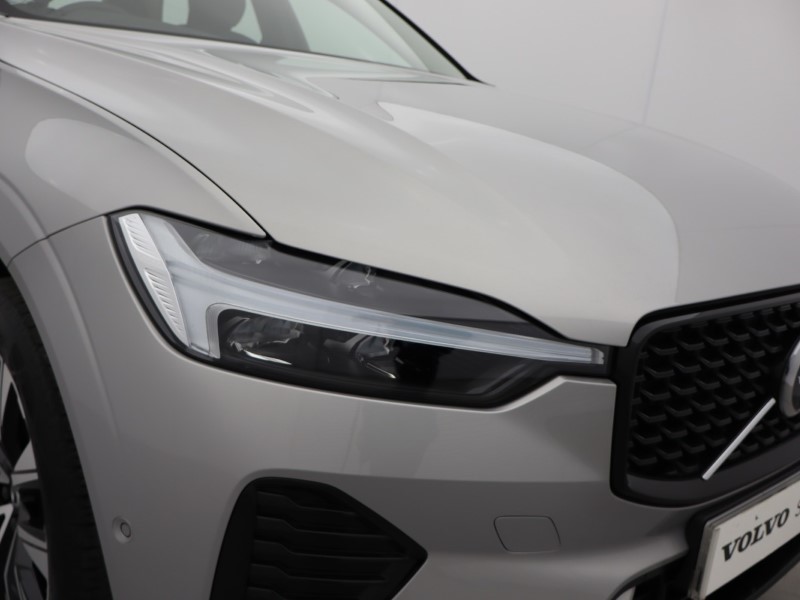 2023 (73) VOLVO XC60 2.0 B4D Plus Dark 5dr AWD Geartronic 4795711