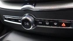 2023 (73) VOLVO XC60 2.0 B4D Plus Dark 5dr AWD Geartronic 4795747