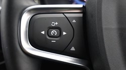 2024 (74) VOLVO XC40 2.0 B3P Plus Dark 5dr Auto 4788412