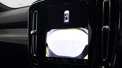 2024 (74) VOLVO XC40 2.0 B3P Plus Dark 5dr Auto 4788416