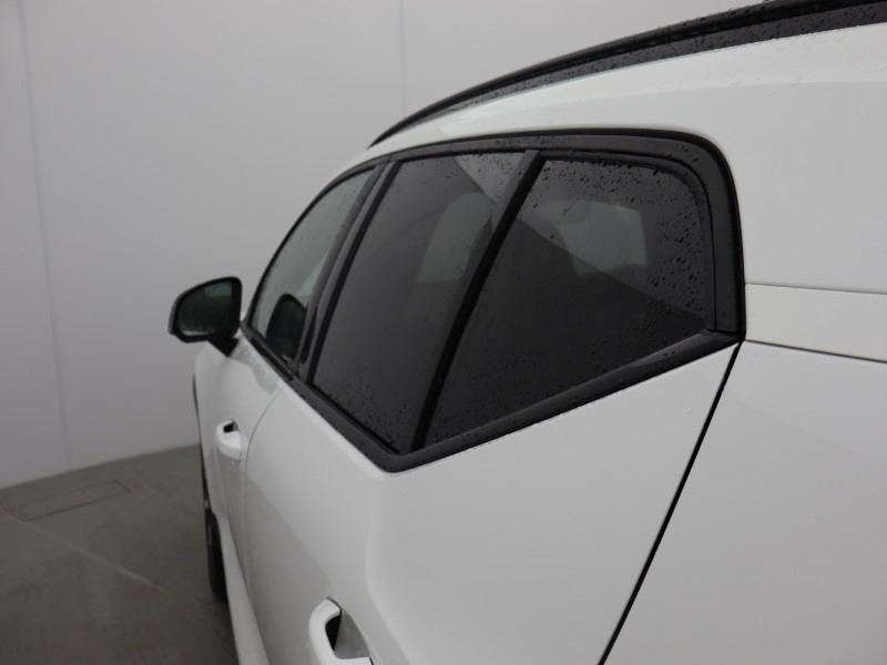 2024 (74) VOLVO XC40 2.0 B3P Plus Dark 5dr Auto 4788372