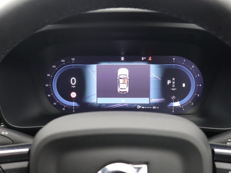 2024 (74) VOLVO XC40 2.0 B3P Plus Dark 5dr Auto 4788414