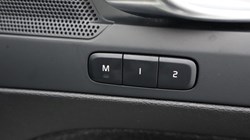 2024 (74) VOLVO XC40 2.0 B3P Plus Dark 5dr Auto 4788396