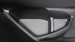 2024 (74) VOLVO XC40 2.0 B3P Plus Dark 5dr Auto 4788405