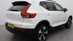 2024 (74) VOLVO XC40 2.0 B3P Plus Dark 5dr Auto 4788370