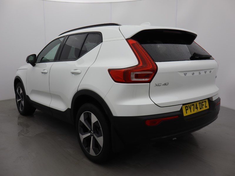 2024 (74) VOLVO XC40 2.0 B3P Plus Dark 5dr Auto 4788371