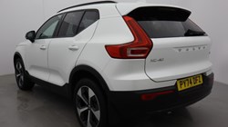 2024 (74) VOLVO XC40 2.0 B3P Plus Dark 5dr Auto 4788371