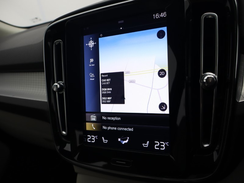 2019 (19) VOLVO XC40 2.0 T4 Momentum Pro 5dr AWD Geartronic 4778211