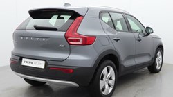 2019 (19) VOLVO XC40 2.0 T4 Momentum Pro 5dr AWD Geartronic 4778182