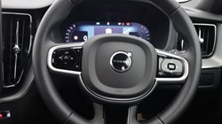 2025 (75) VOLVO XC60 2.0 B5P Plus Black Edition 5dr AWD Geartronic *VAT QUALIFYING* 5426541