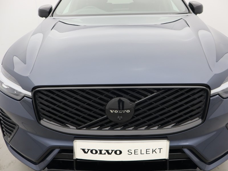 2025 (75) VOLVO XC60 2.0 B5P Plus Black Edition 5dr AWD Geartronic *VAT QUALIFYING* 5426504