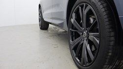 2025 (75) VOLVO XC60 2.0 B5P Plus Black Edition 5dr AWD Geartronic *VAT QUALIFYING* 5426518