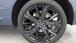 2025 (75) VOLVO XC60 2.0 B5P Plus Black Edition 5dr AWD Geartronic *VAT QUALIFYING* 5426517