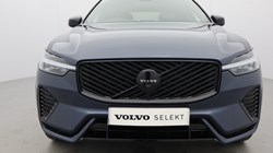 2025 (75) VOLVO XC60 2.0 B5P Plus Black Edition 5dr AWD Geartronic *VAT QUALIFYING* 5426505