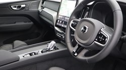 2025 (75) VOLVO XC60 2.0 B5P Plus Black Edition 5dr AWD Geartronic *VAT QUALIFYING* 5426532