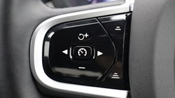 2025 (75) VOLVO XC60 2.0 B5P Plus Black Edition 5dr AWD Geartronic *VAT QUALIFYING* 5426542