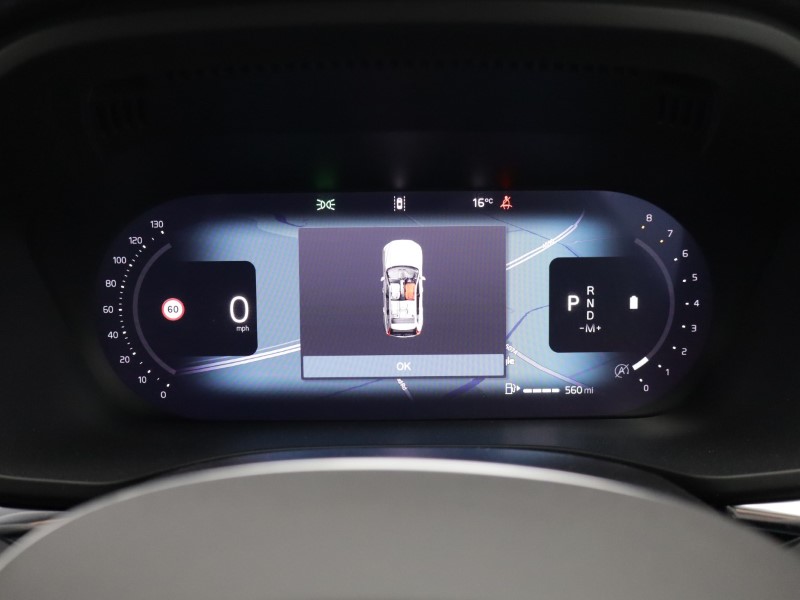 2025 (75) VOLVO XC60 2.0 B5P Plus Black Edition 5dr AWD Geartronic *VAT QUALIFYING* 5426544