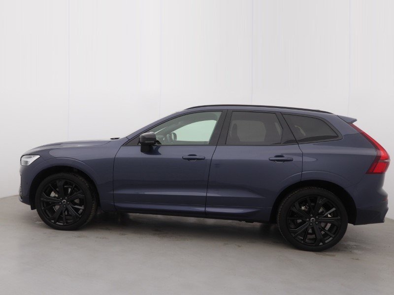 2025 (75) VOLVO XC60 2.0 B5P Plus Black Edition 5dr AWD Geartronic *VAT QUALIFYING* 5426495