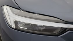 2025 (75) VOLVO XC60 2.0 B5P Plus Black Edition 5dr AWD Geartronic *VAT QUALIFYING* 5706017