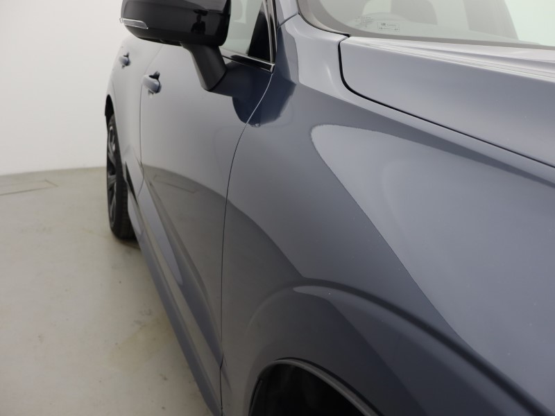 2025 (75) VOLVO XC60 2.0 B5P Plus Black Edition 5dr AWD Geartronic *VAT QUALIFYING* 5426507