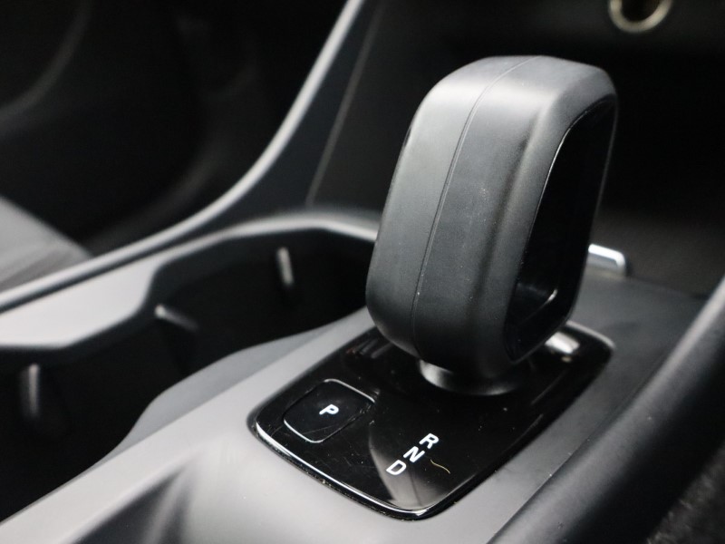 2021 (71) VOLVO XC40 1.5 T3 [163] Momentum 5dr Geartronic 4787859