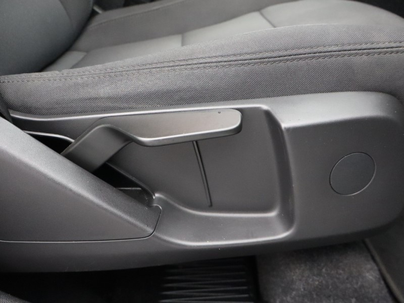 2021 (71) VOLVO XC40 1.5 T3 [163] Momentum 5dr Geartronic 4787839