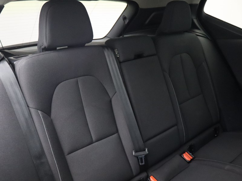 2021 (71) VOLVO XC40 1.5 T3 [163] Momentum 5dr Geartronic 4787847