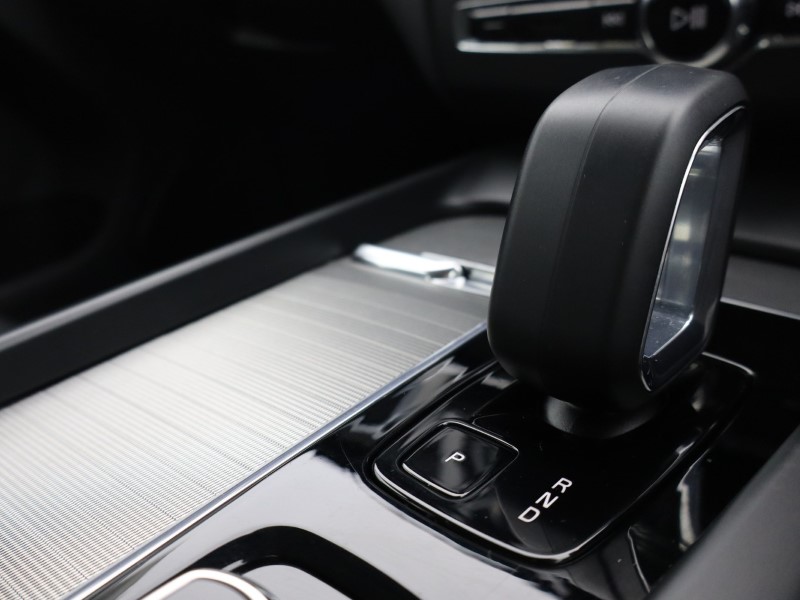 2022 (72) VOLVO XC60 2.0 B5P Core 5dr AWD Geartronic 4784212