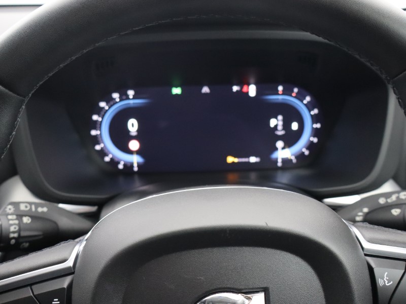 2022 (72) VOLVO XC60 2.0 B5P Core 5dr AWD Geartronic 4784205