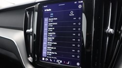 2022 (72) VOLVO XC60 2.0 B5P Core 5dr AWD Geartronic 4784209