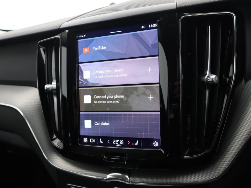 2022 (72) VOLVO XC60 2.0 B5P Core 5dr AWD Geartronic 4784206