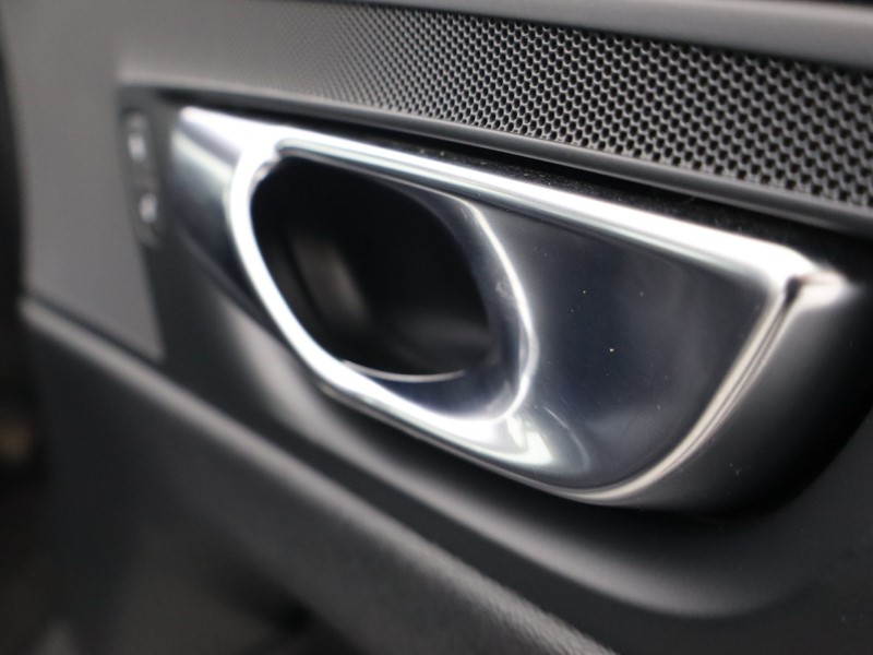 2022 (72) VOLVO XC60 2.0 B5P Core 5dr AWD Geartronic 4784186