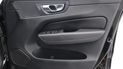 2022 (72) VOLVO XC60 2.0 B5P Core 5dr AWD Geartronic 4784184