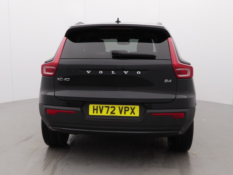 2022 (72) VOLVO XC40 2.0 B4P Ultimate Dark 5dr Auto 4855611