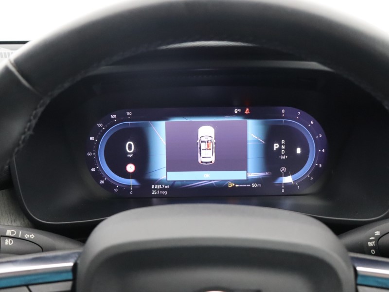 2022 (72) VOLVO XC40 2.0 B4P Ultimate Dark 5dr Auto 4799901