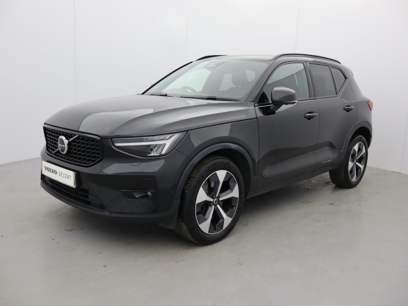 2022 (72) VOLVO XC40 2.0 B4P Ultimate Dark 5dr Auto 4799872