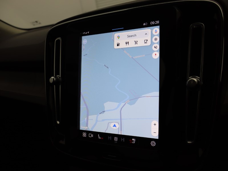 2022 (72) VOLVO XC40 2.0 B4P Ultimate Dark 5dr Auto 4799903