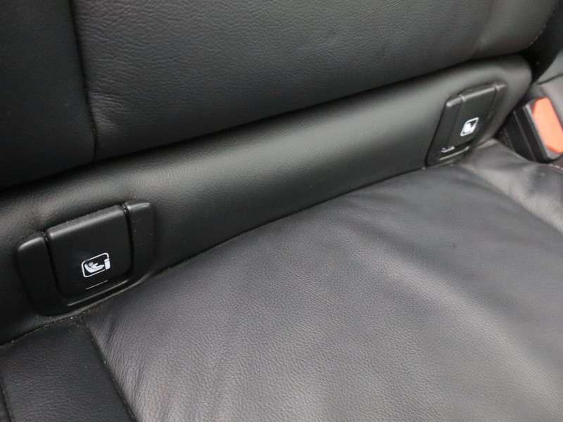 2022 (72) VOLVO XC40 2.0 B4P Ultimate Dark 5dr Auto 4799894