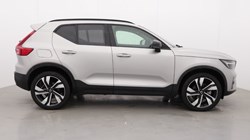 2024 (74) VOLVO XC40 2.0 B3P Plus Dark 5dr Auto 4858677