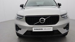 2024 (74) VOLVO XC40 2.0 B3P Plus Dark 5dr Auto 4791082